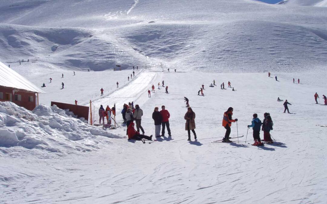 Penitentes Reactiva su Centro de Esquí: ¡Disfruta el Invierno en Cabañas Uspallata!